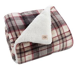 ugg blanket avery